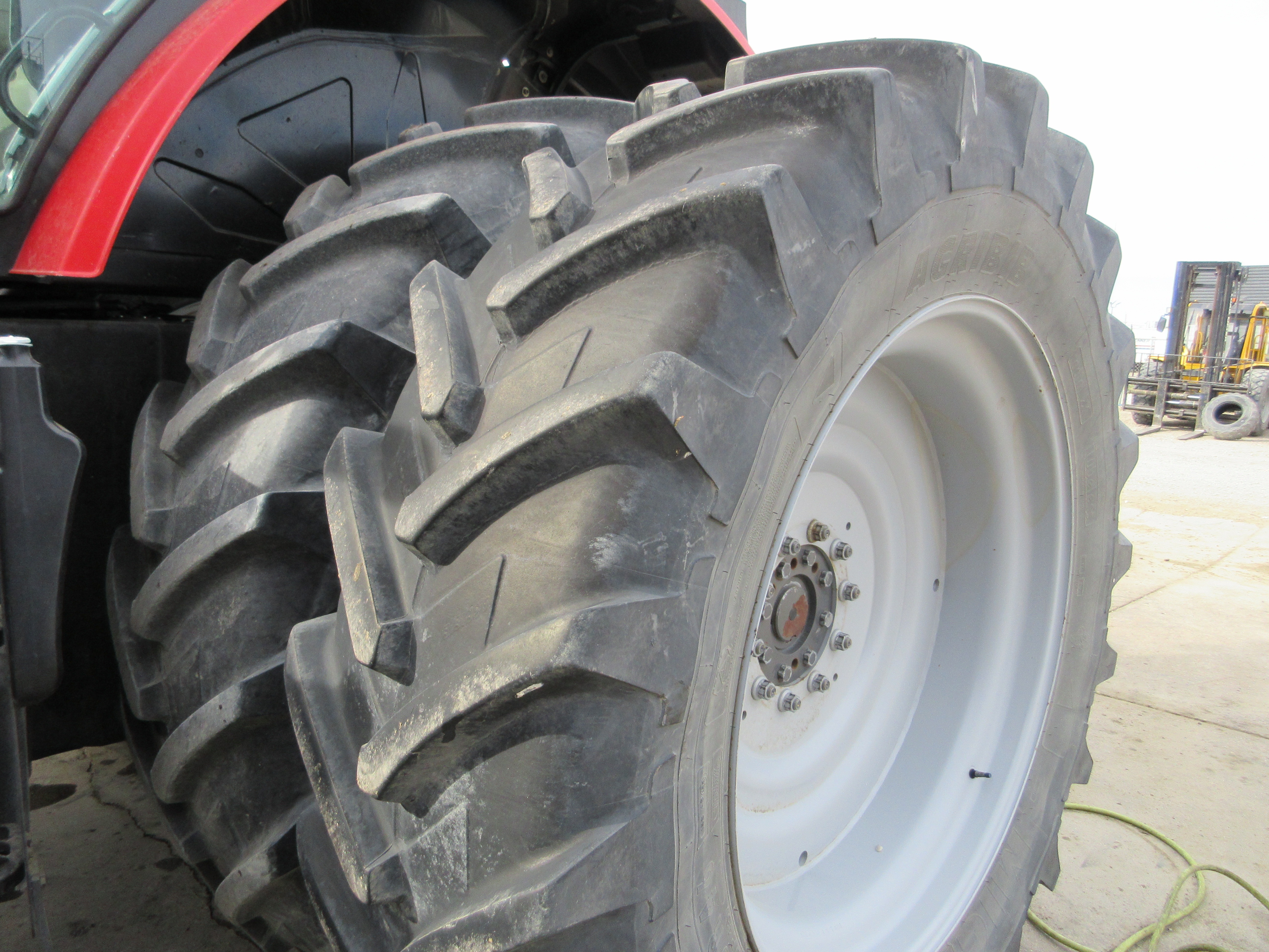 2011 Massey Ferguson 8650 Tractor