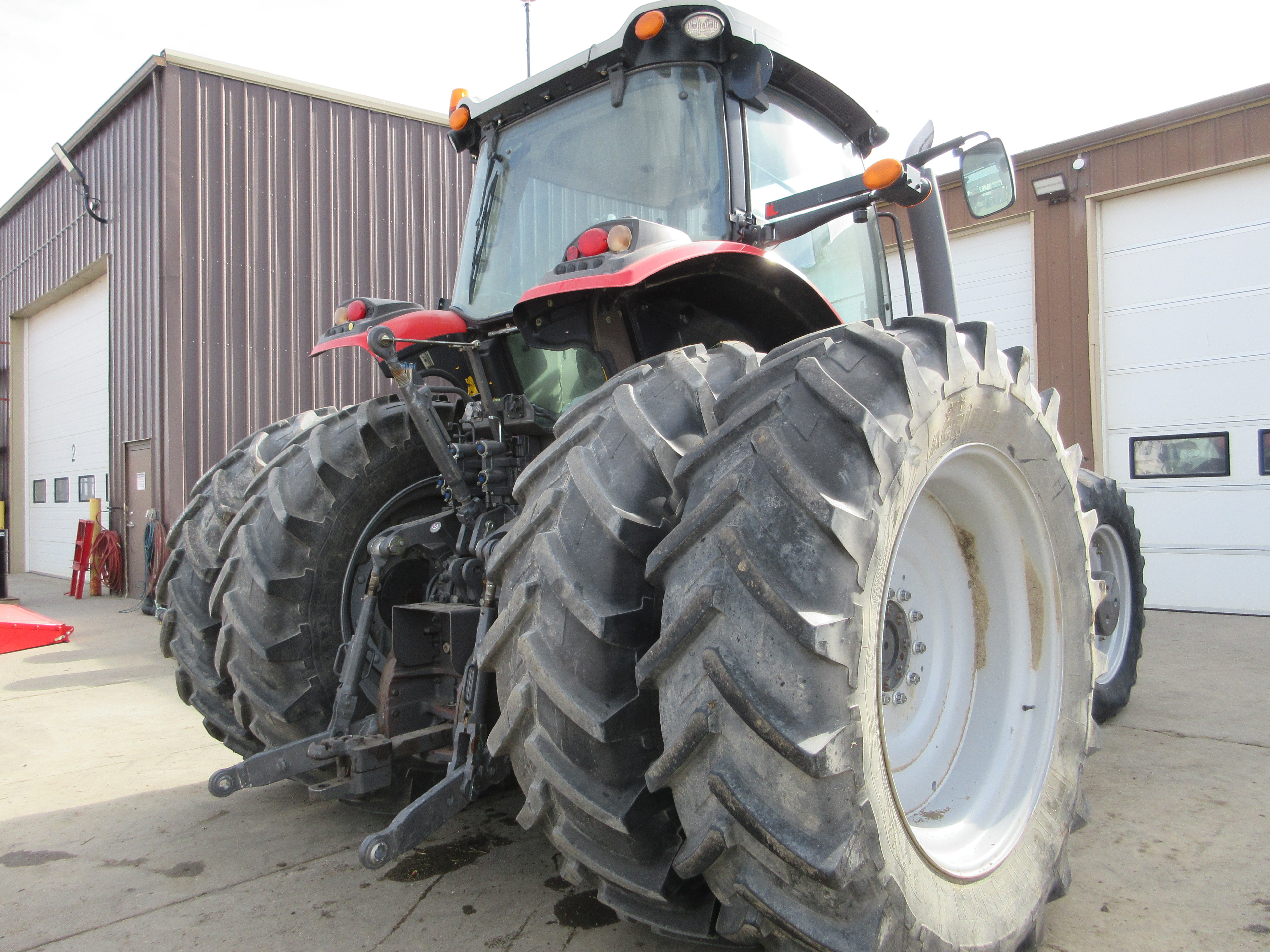 2011 Massey Ferguson 8650 Tractor