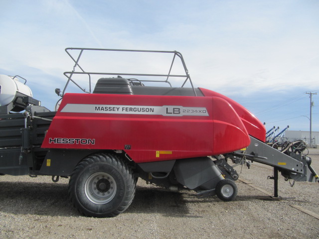 2023 Massey Ferguson LB2234XD Baler/Square