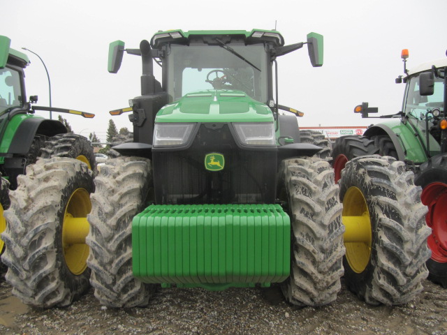 2025 John Deere 8R 410 Tractor