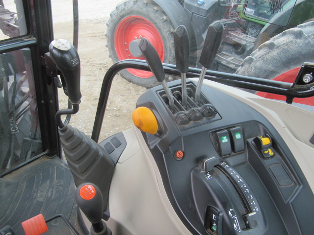 2022 Massey Ferguson 6713 Tractor