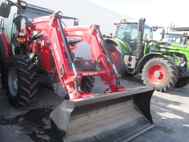 2023 Massey Ferguson 4710 Tractor