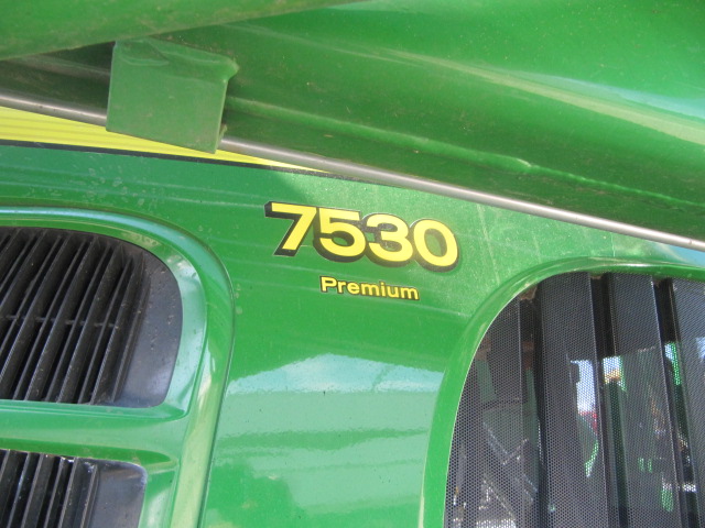 2011 John Deere 7530 Prem Tractor