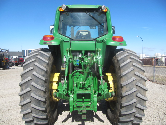 2011 John Deere 7530 Prem Tractor