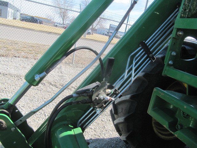 2011 John Deere 7530 Prem Tractor