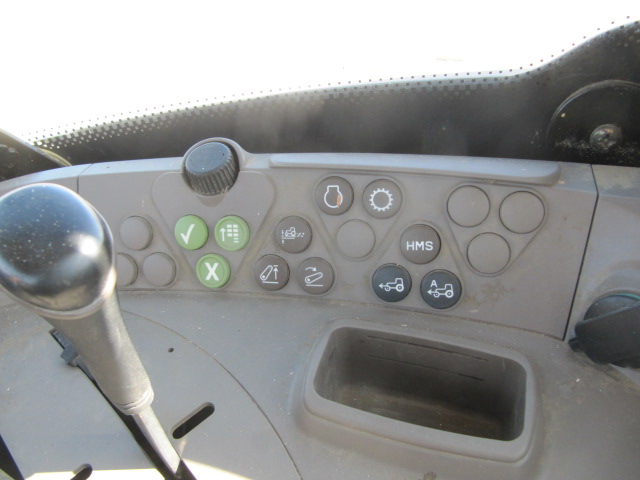 2011 John Deere 7530 Prem Tractor