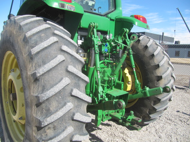2011 John Deere 7530 Prem Tractor