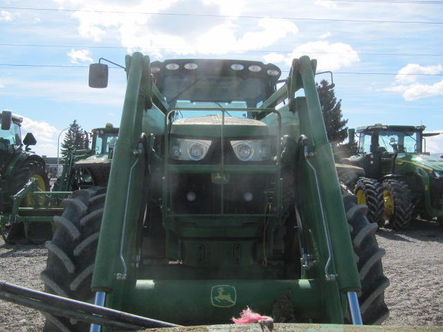 2015 John Deere 6150R Tractor