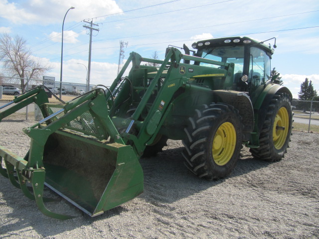 2015 John Deere 6150R Tractor