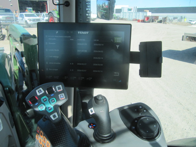 2021 Fendt 724 Gen6 Tractor