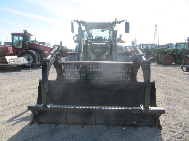 2021 Fendt 724 Gen6 Tractor