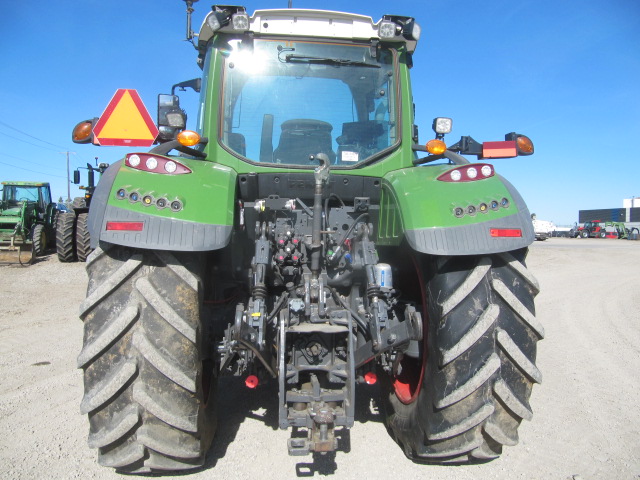 2021 Fendt 724 Gen6 Tractor