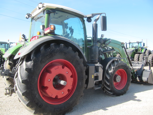 2021 Fendt 724 Gen6 Tractor