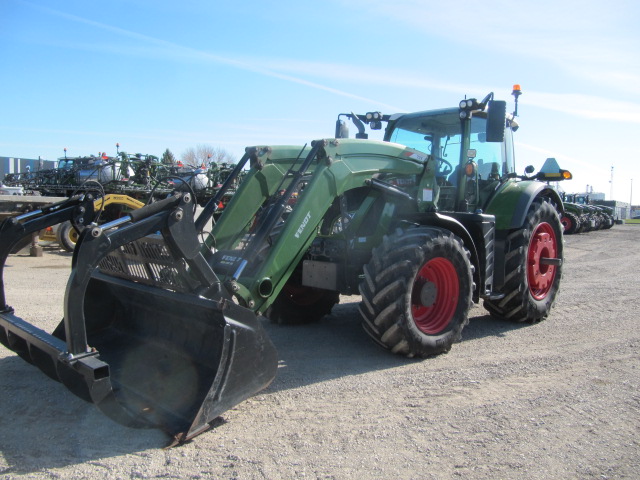 2021 Fendt 724 Gen6 Tractor