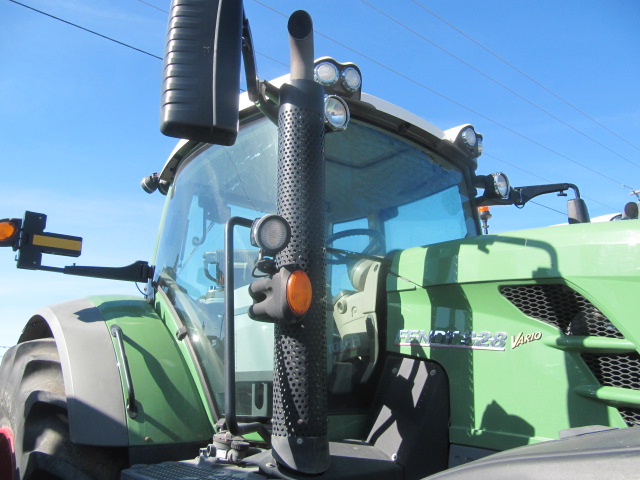 2014 Fendt 828V Tractor
