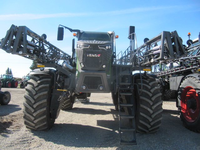2023 Fendt RG937 Sprayer/High Clearance