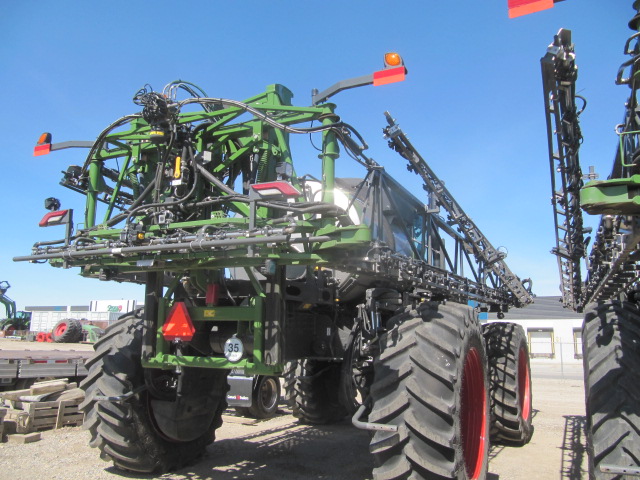 2024 Fendt RG937 Sprayer/High Clearance