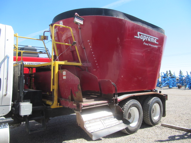 2010 Supreme 900T TMR Mixer