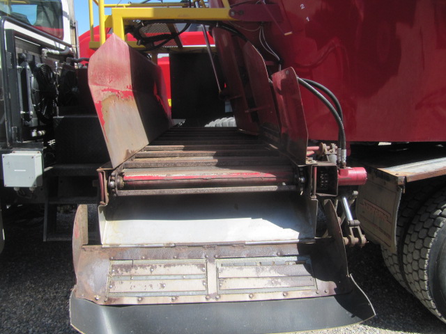 2010 Supreme 900T TMR Mixer