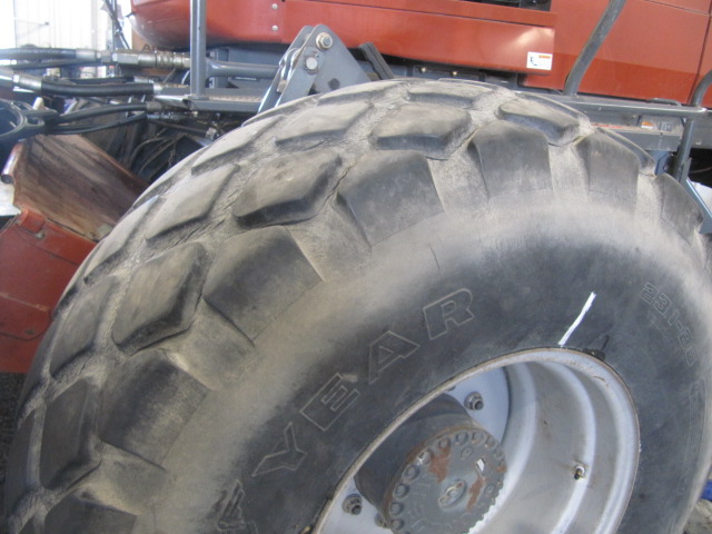2009 Massey Ferguson 9635 Windrower