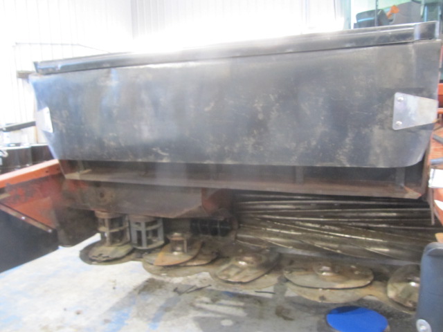 2009 Massey Ferguson 9635 Windrower