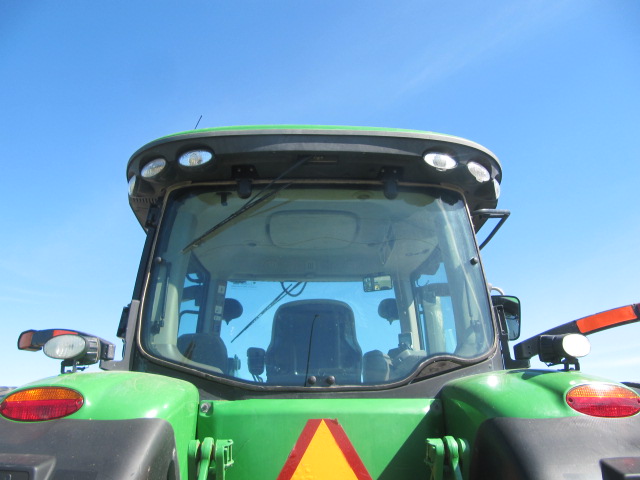 2013 John Deere 7230R Tractor