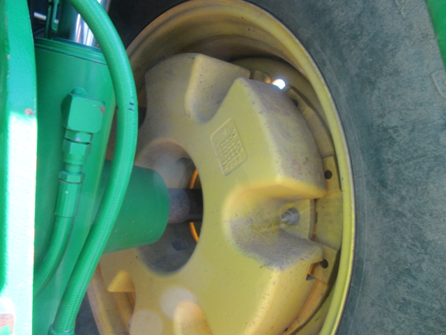 2013 John Deere 7230R Tractor