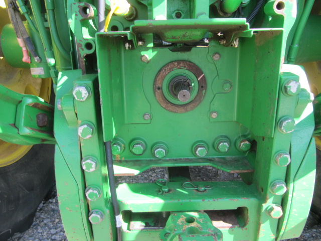 2013 John Deere 7230R Tractor