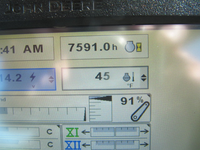 2013 John Deere 7230R Tractor