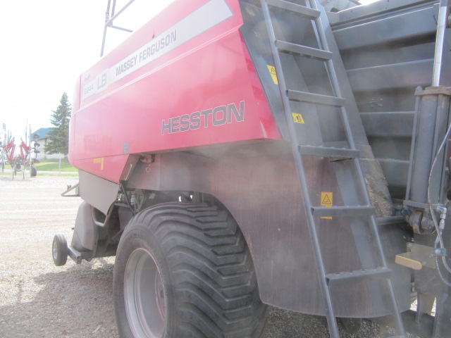 2023 Massey Ferguson LB2244 Baler/Big Square