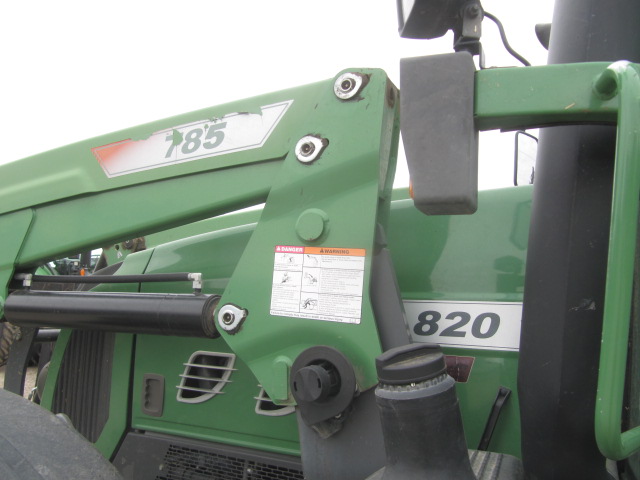 2011 Fendt 820 Tractor