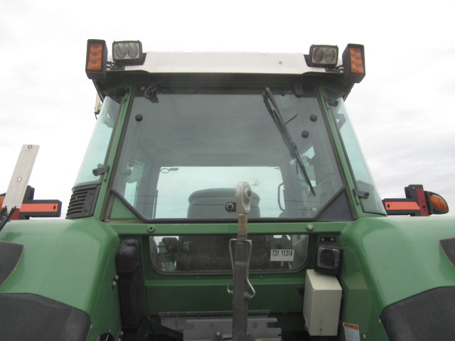 2011 Fendt 820 Tractor