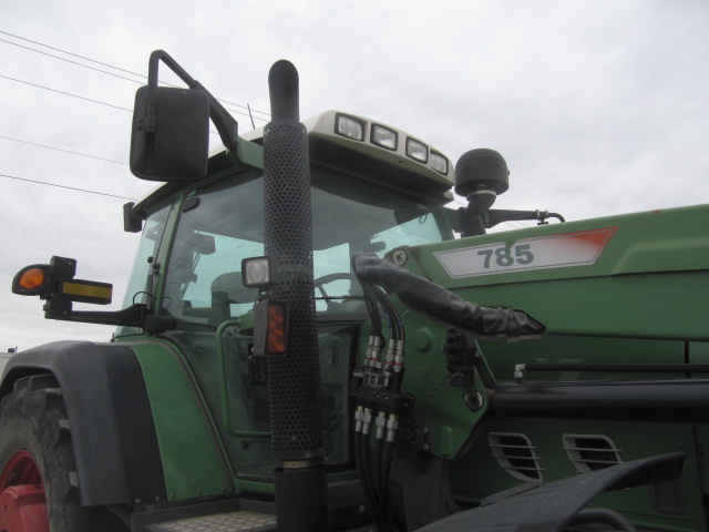 2011 Fendt 820 Tractor