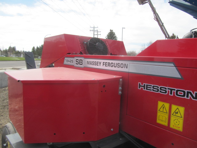 2025 Massey Ferguson 1842S Baler/Square