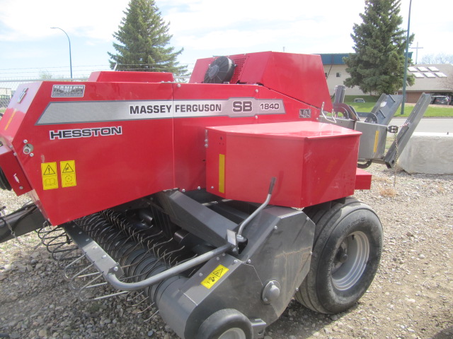 2024 Massey Ferguson 1842S Baler/Square