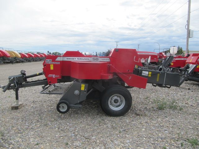 2024 Massey Ferguson 1842S Baler/Square