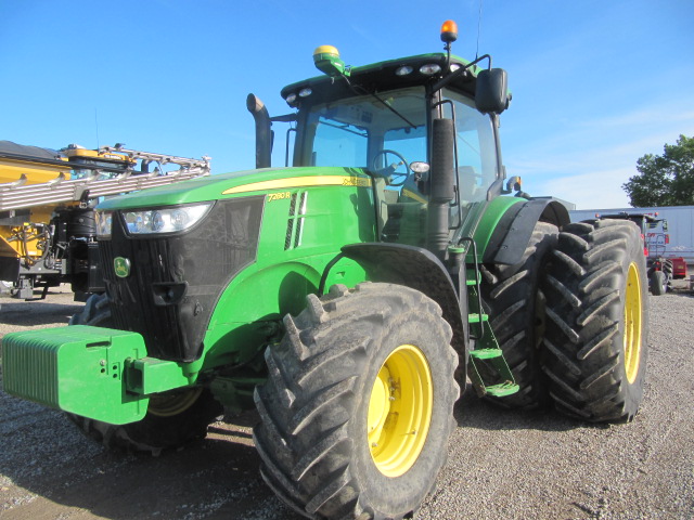 2012 John Deere 7280R Tractor