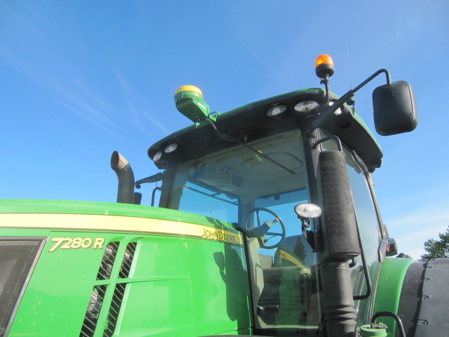 2012 John Deere 7280R Tractor
