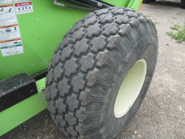 2021 Schulte RS320 Rock Picker