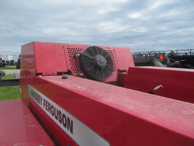 2022 Massey Ferguson 1840 Baler/Square