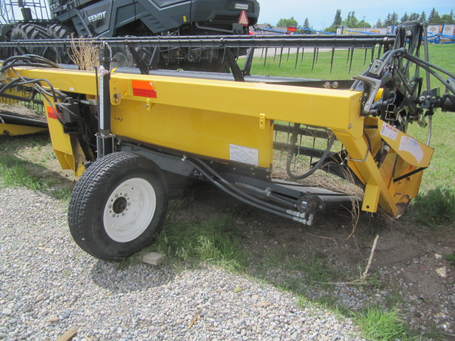 2007 New Holland HB0025 Windrower Draper Header