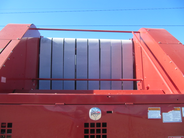 2009 New Holland BR7090 Baler/Round