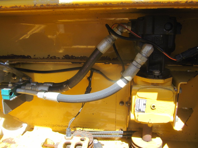 2013 Challenger WR9760 Windrower