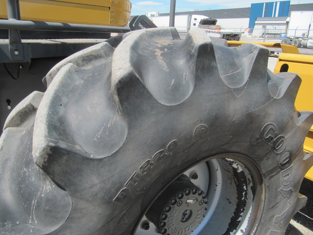 2013 Challenger WR9760 Windrower