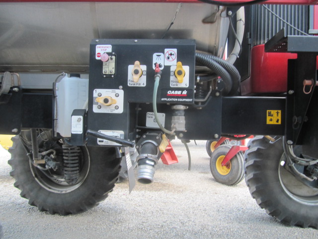 2006 Case IH SPX4410 Sprayer/High Clearance