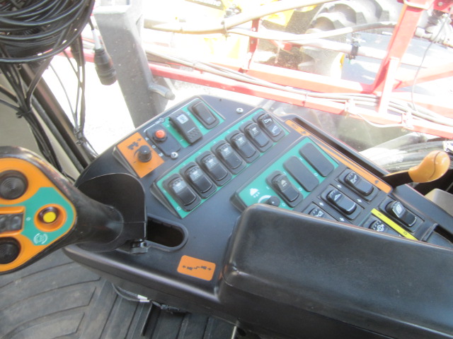 2006 Case IH SPX4410 Sprayer/High Clearance