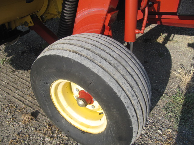 2006 New Holland 1475 Mower Conditioner