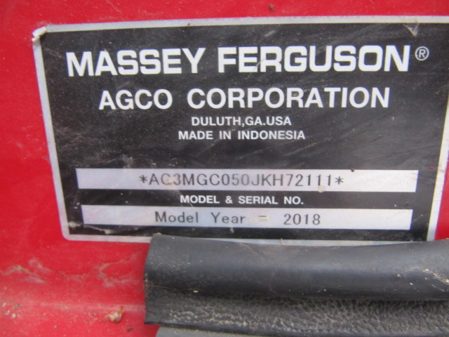 2018 Massey Ferguson GC1705 Tractor