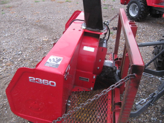 2018 Massey Ferguson GC1705 Tractor