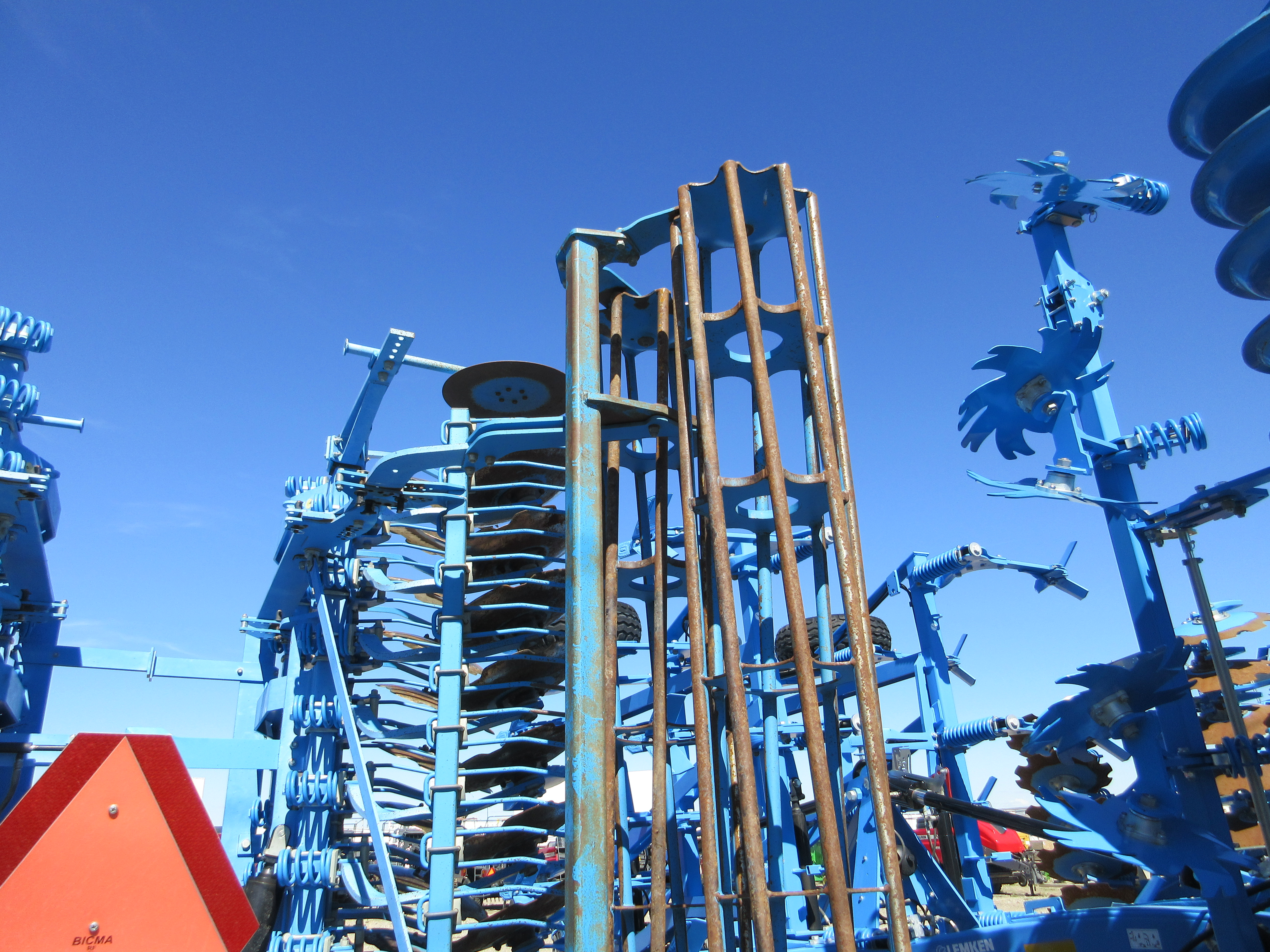 2016 LEMKEN Rubin 9/600 Disk